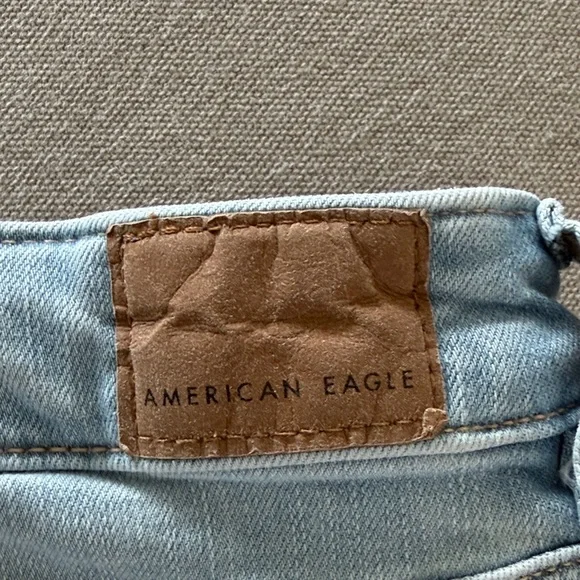 American Eagle Light Blue Denim Capri Jeans BNWT - Picture 5 of 5